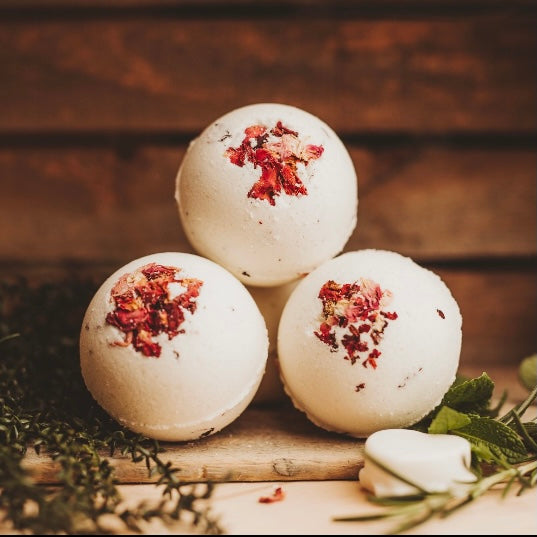 Relax & Relieve Botanical Bath Bomb